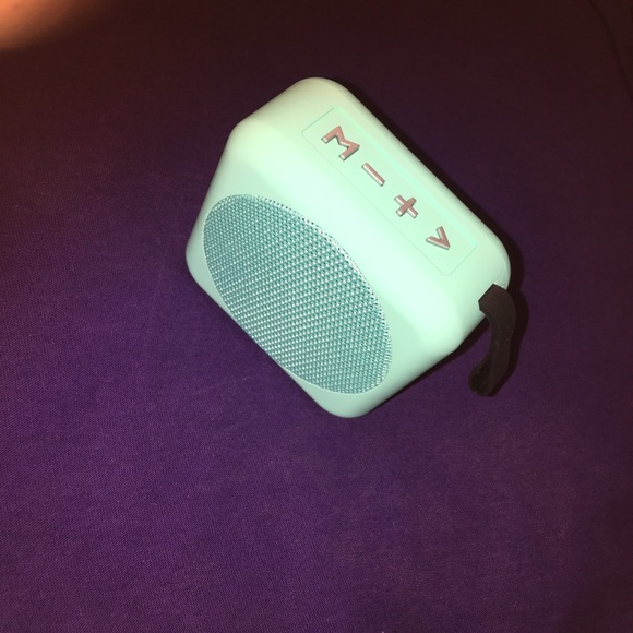 Bluetooth Accessory - Picture 4 of 5